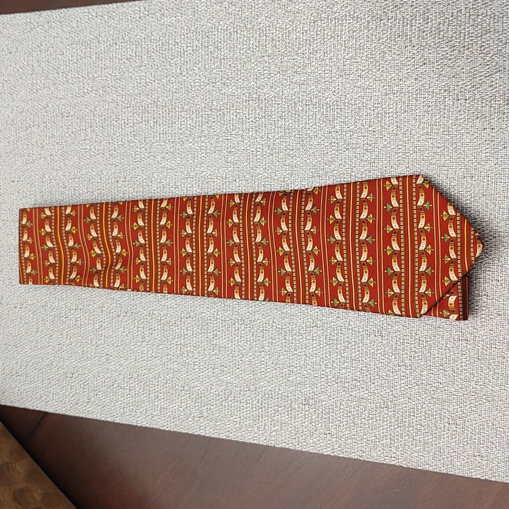 Ferragamo red duck silk tie
